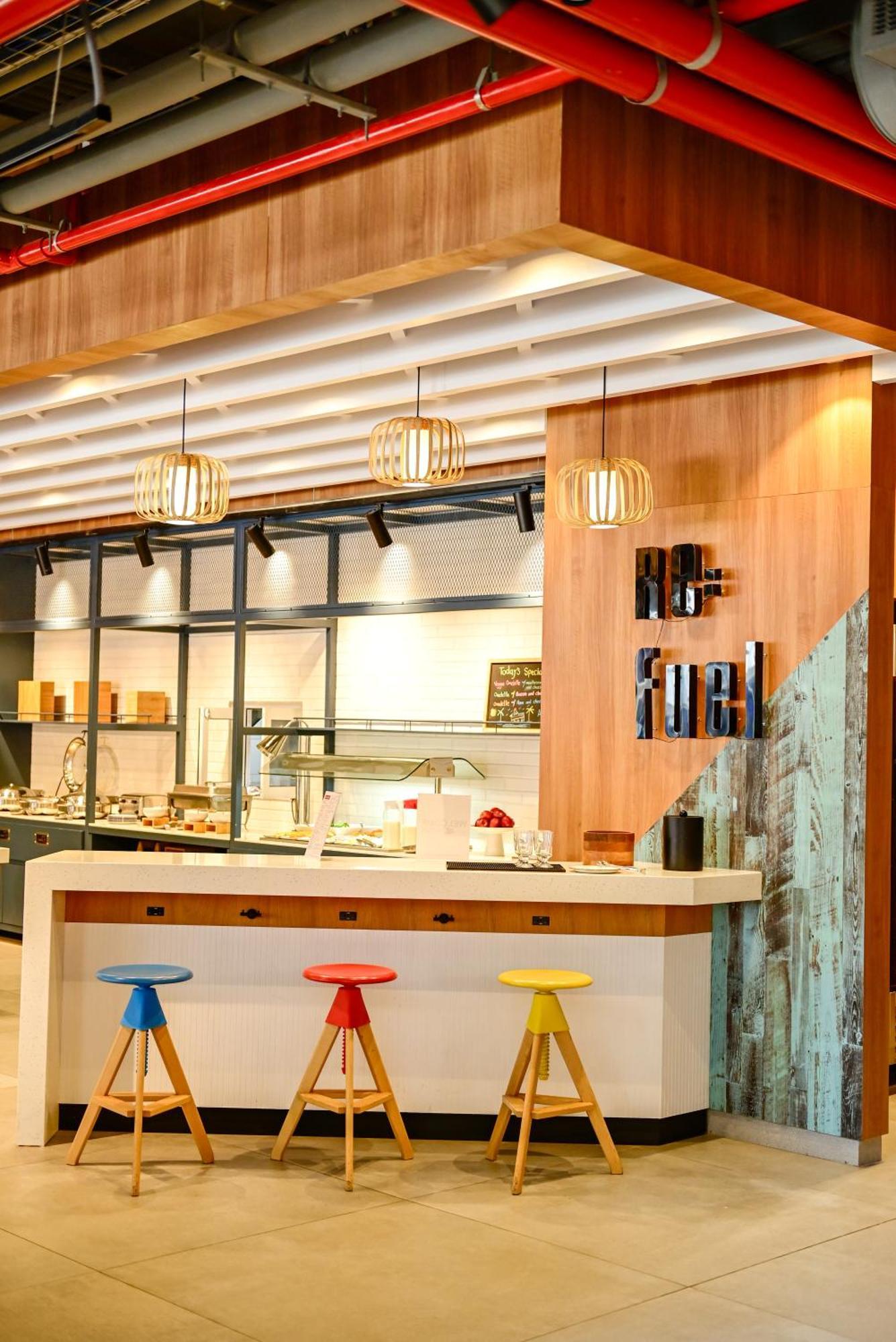 Aloft Playa Del Carmen 호텔 외부 사진 The kitchen at the restaurant