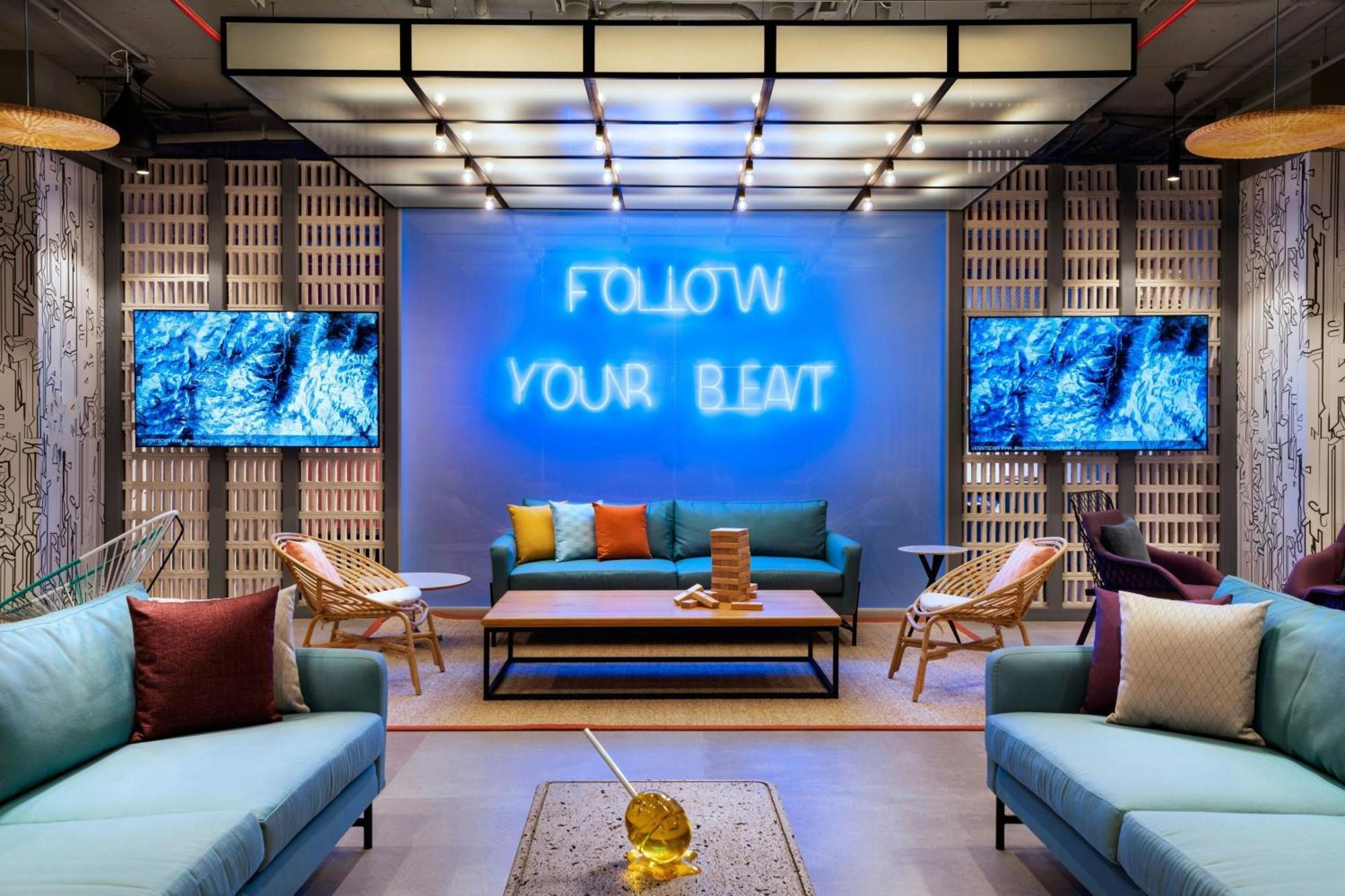 Aloft Playa Del Carmen 호텔 외부 사진 The lobby of the hotel