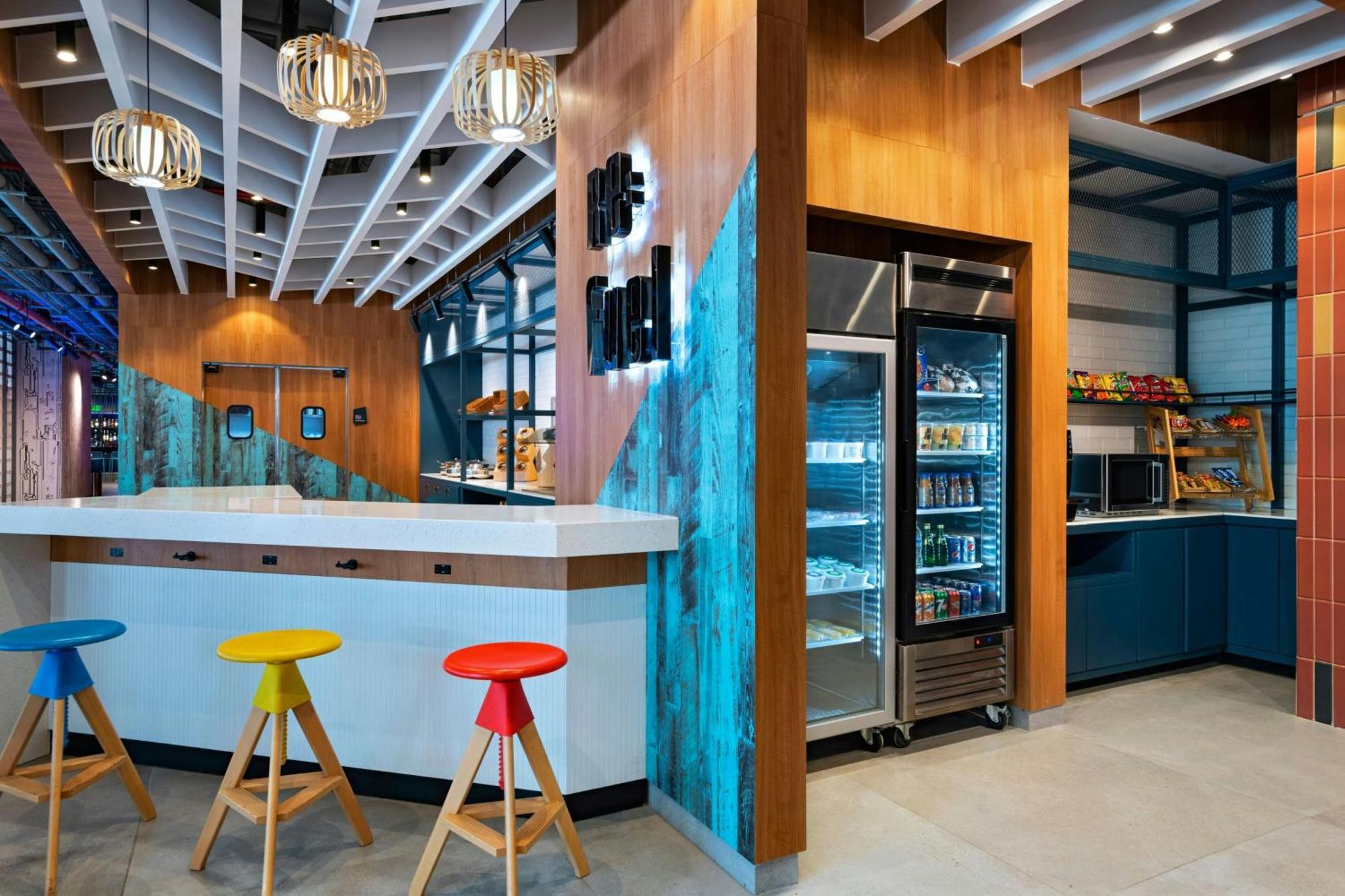 Aloft Playa Del Carmen 호텔 외부 사진 The kitchen at the 2018 edition of the event
